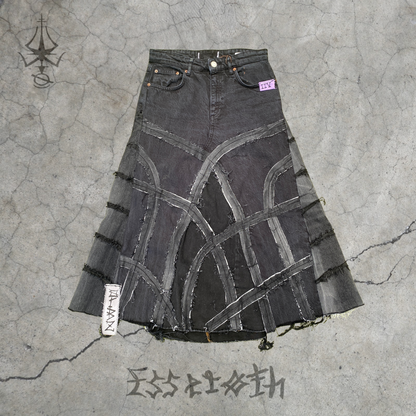 ØRBZ SKIRT - SPINEWRAITH